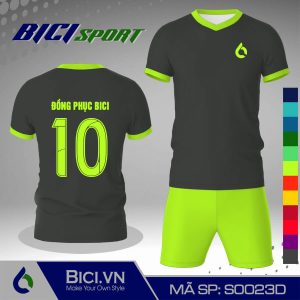 Mẫu áo đá banh màu xám đậm kết hợp xanh chuối rực rỡ