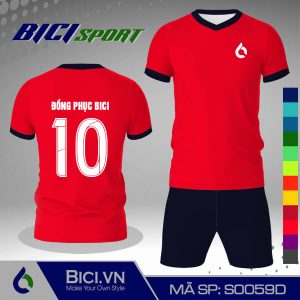 Set thể thao màu đỏ kết hợp xanh đen cool