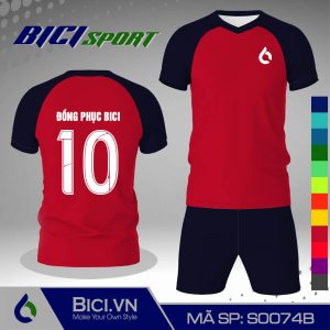 Mẫu đá banh màu đỏ đô phối xanh đen mới