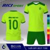 Set bóng đá màu xanh chuối phối xanh lá phong cách