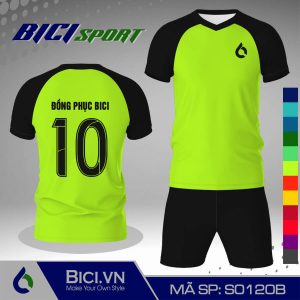 Đồ bóng đá màu xanh chuối kết hợp đen phong cách