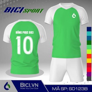 Áo đá banh màu xanh ngọc trắng cool
