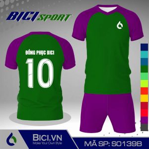 Set bóng đá màu xanh lá phối tím huế đỉnh