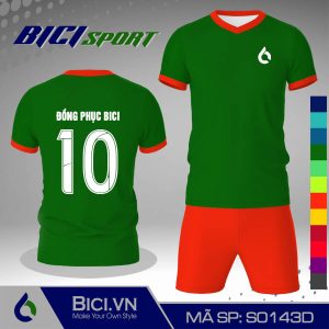 Áo thể thao màu xanh lá phối cam đậm phong cách