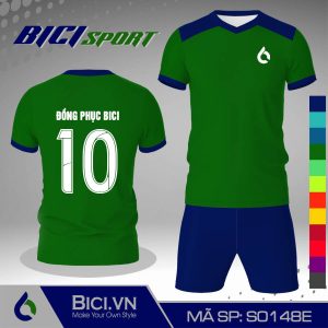 Áo bóng đá màu xanh lá phối xanh bích phong cách