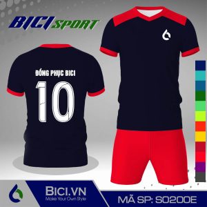 Bộ bóng đá màu xanh đen kết hợp đỏ phong cách