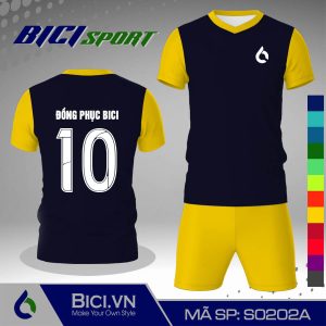 Set áo đá banh màu xanh đen phối vàng cúc đẹp