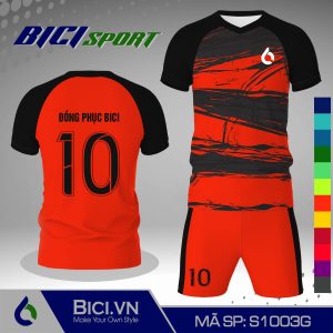 Bộ bóng đá hoa văn màu đen phối màu phong cách