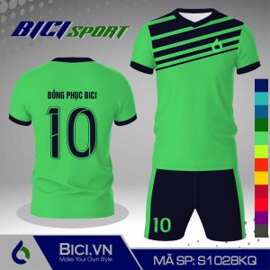 Set đồ bóng đá màu xanh ngọc kết hợp hoa văn màu đỉnh
