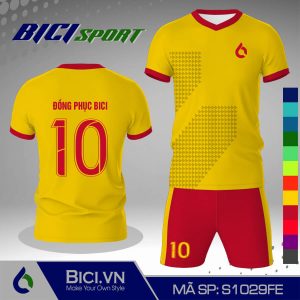 Mẫu set thể thao vàng cúc phối màu viền rực rỡ