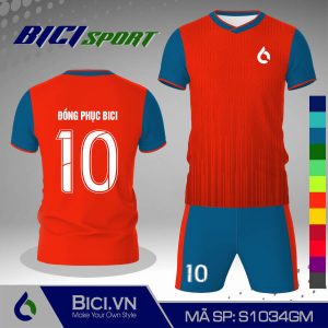 Set thể thao đỏ tươi phối màu cực ấn tượng