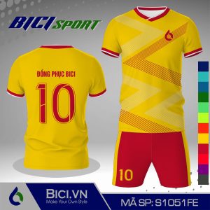 Bộ đá banh màu vàng cúc phối họa tiết cá tính