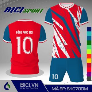 Set đồ đá banh đỏ tươi phối hoa văn màu chất